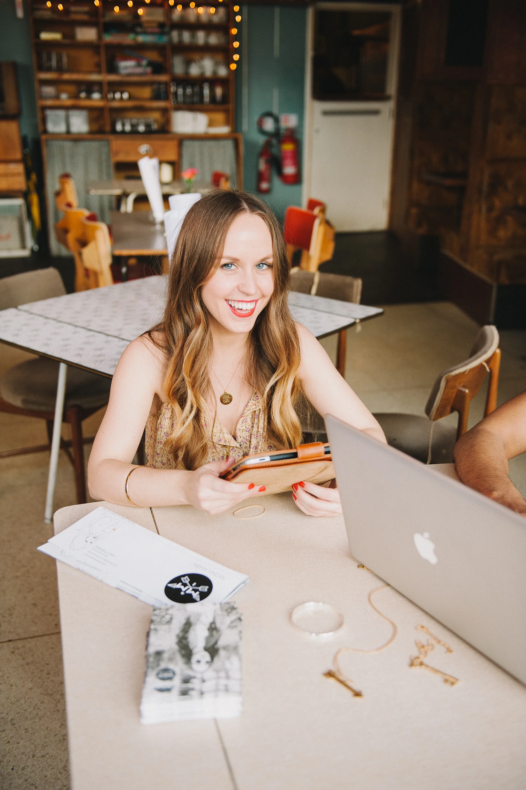 Zoe & John - business pics-12.jpg