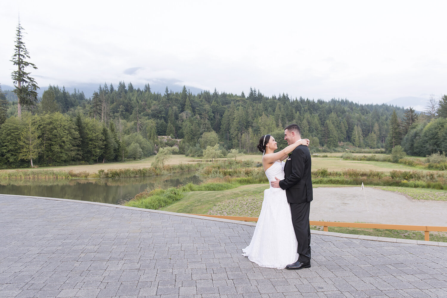 Rêveur Photography (Vancouver BC) wedding photo 