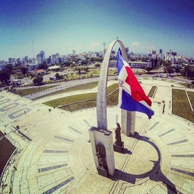 &iexcl;Feliz D&iacute;a de la Independencia!
-
" Nunca me fue tan necesario como hoy el tener salud, coraz&oacute;n y juicio; hoy que hombres sin juicio y sin coraz&oacute;n conspiran contra la salud de la patria" J.P.D.
-
photo cred: @remo