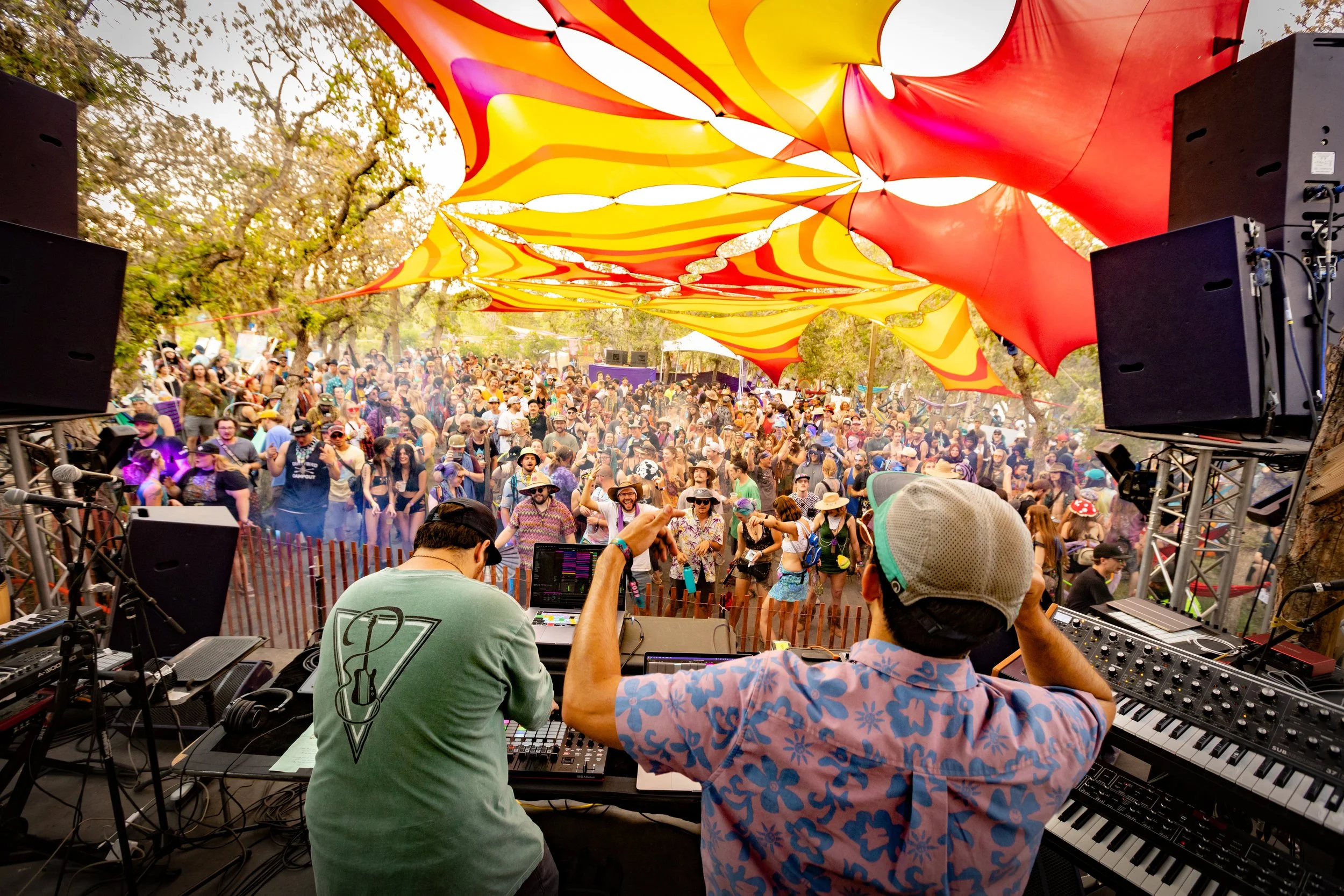 Phyphr b2b Kaptain Sonic Bloom 2022-4.jpeg