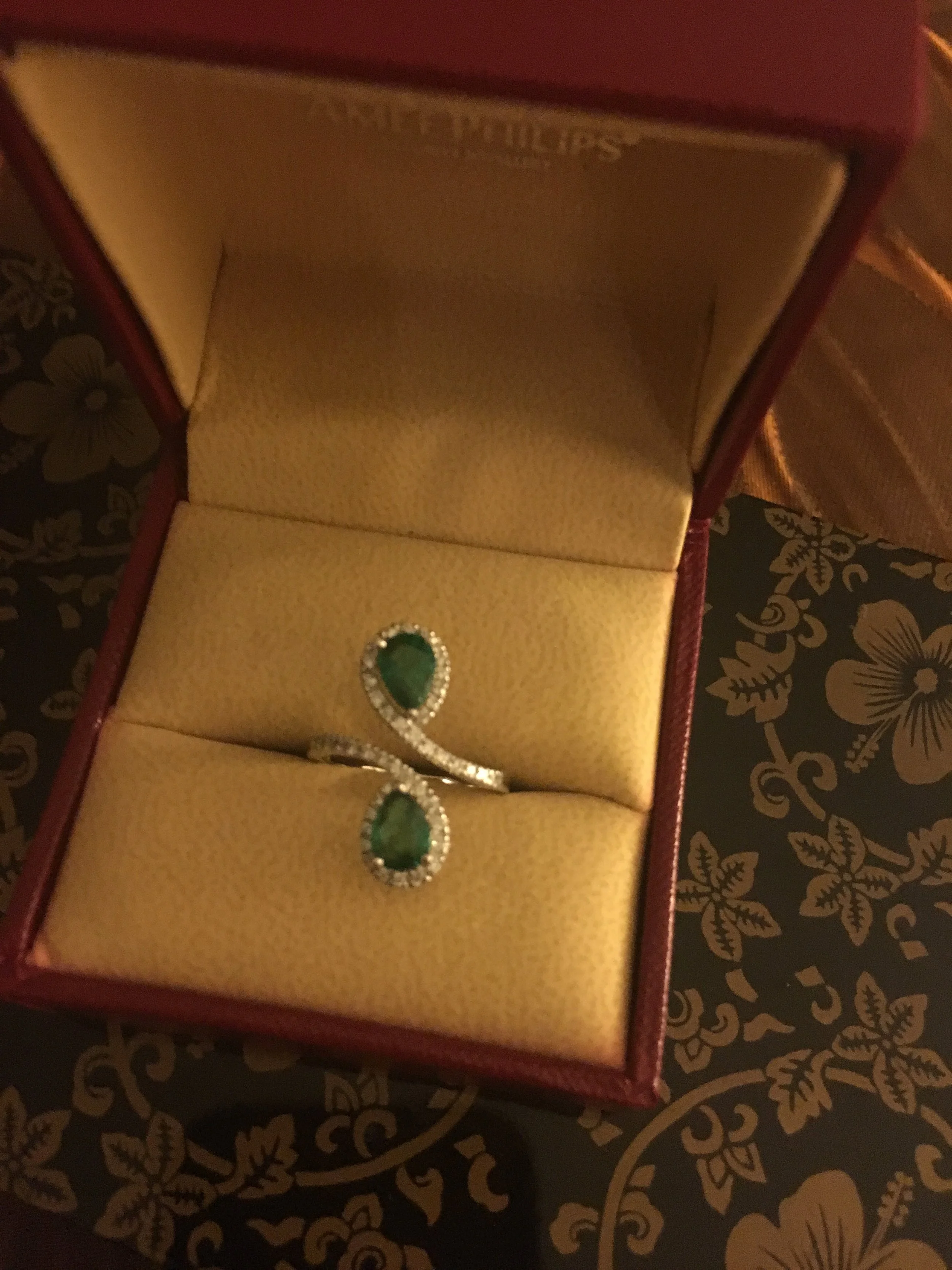 A beautiful little trinket for me :-)..now my trip is complete