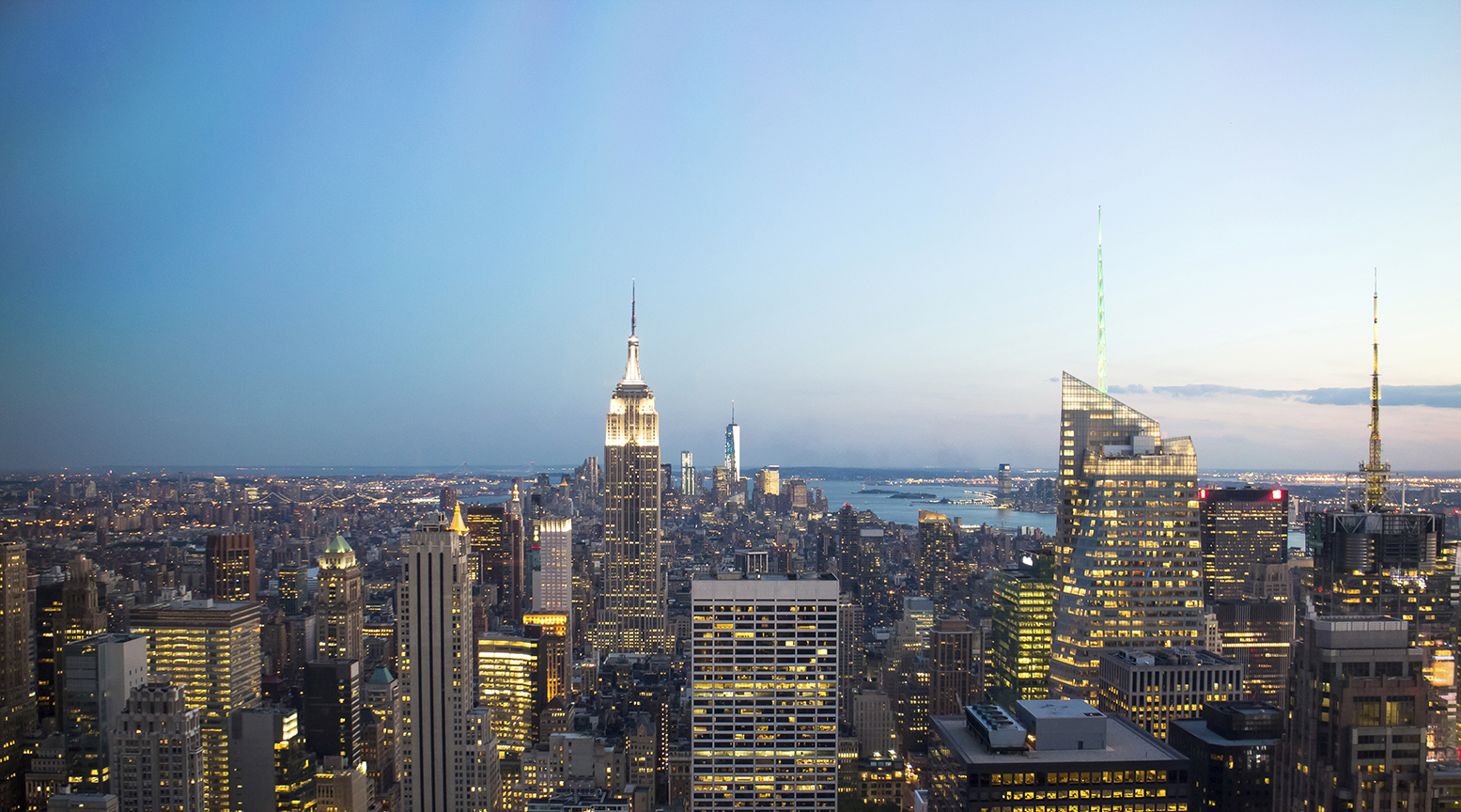 Manhattan Sklyline at Dusk.jpg