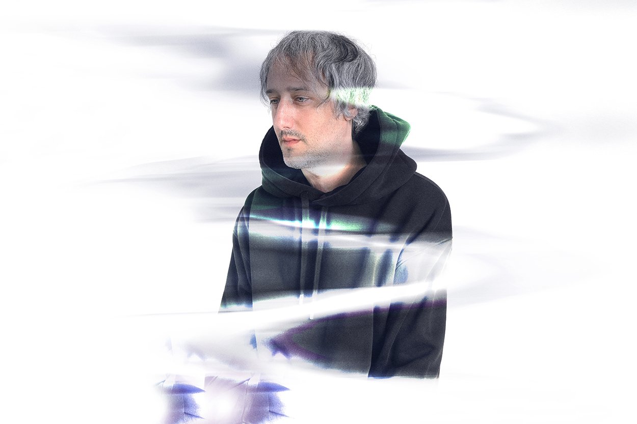 OzgeCone_JamesHeather_Shot4.jpg