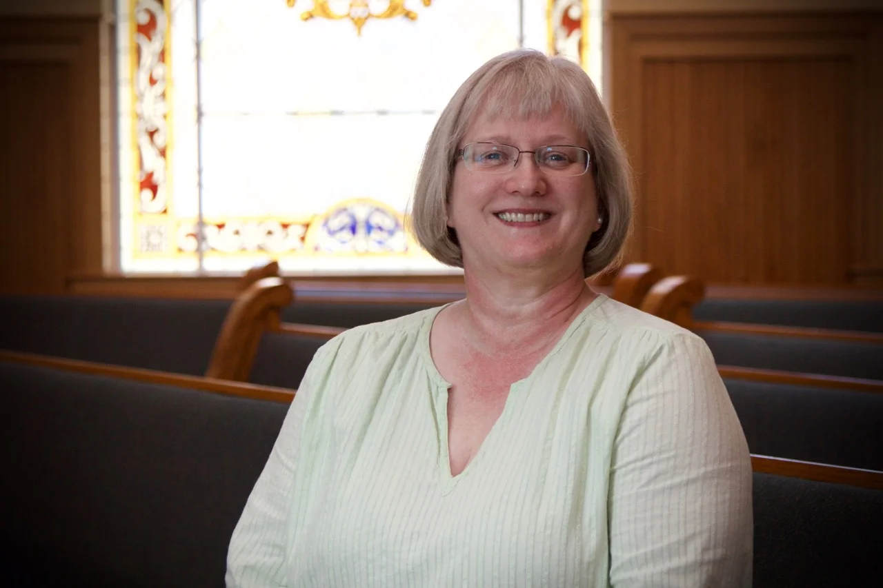 Cathy Blackwood , Bookkeeper