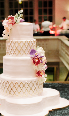 A Vibrant, Traditional Hindu and Jewish Wedding