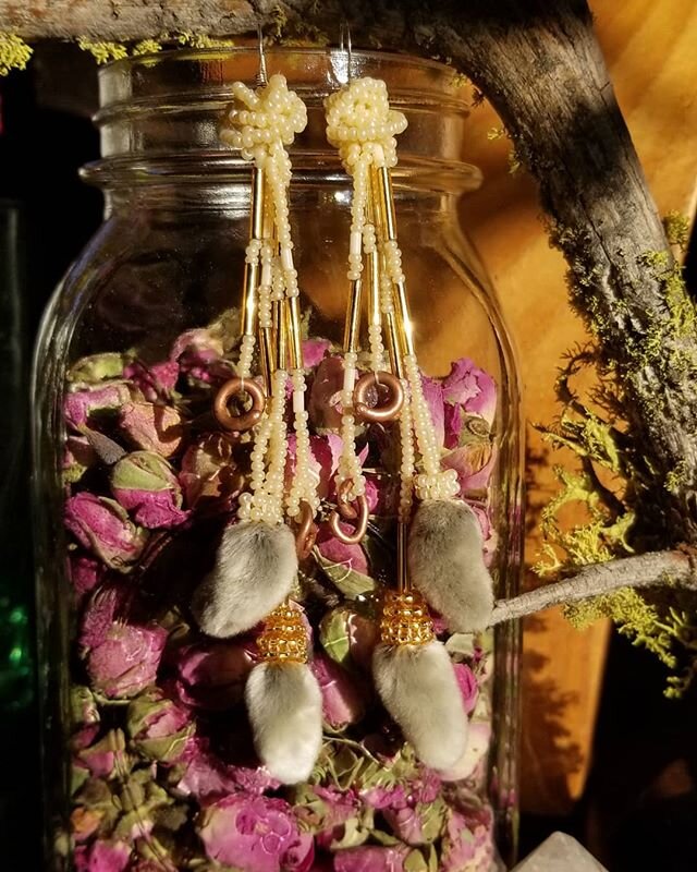 Pussy. Willow. Power. Earrings
I. Love. These. 
The pussy willow seeds are so plump and SO soft.
They are lightweight, lovely dangle and adorned with beautiful ivory, cream, &amp; gold seed beads and a bit of copper.
▪《&curren;》▪《&curren;》▪《&curren;》