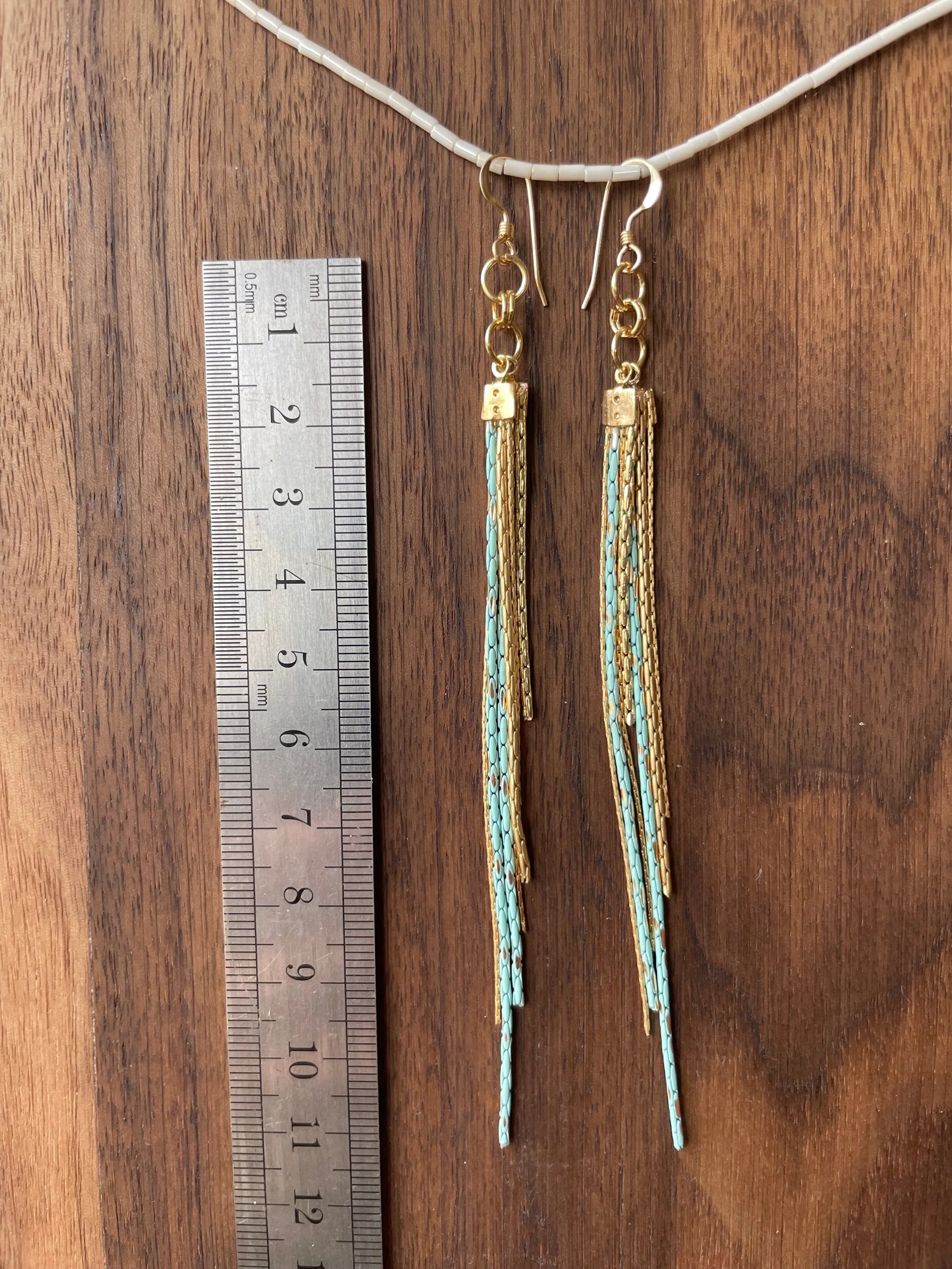 D32DFA04-F867-411C-962C-346A5D318141