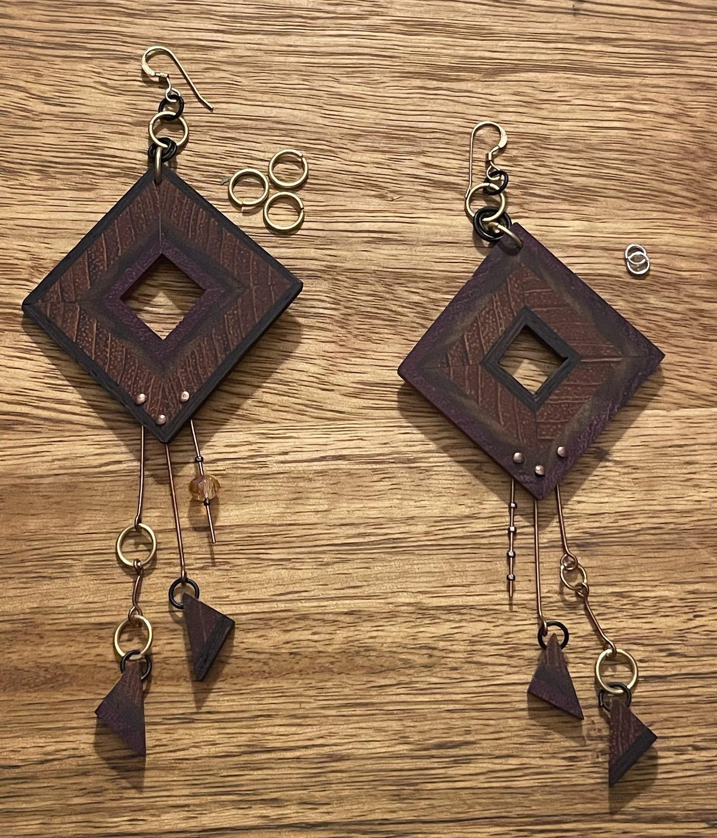 &bull;&bull;&bull;&lt;[&bull;]&gt;&bull;&bull;&bull;&lt;&gt;&bull;&bull;&bull;&lt;[&bull;]&gt;&bull;&bull;&bull;
This is my favorite pair of wooden earrings I have made since working with other species of woods other than Palo Santo. 
&bull;&lt;[&bul