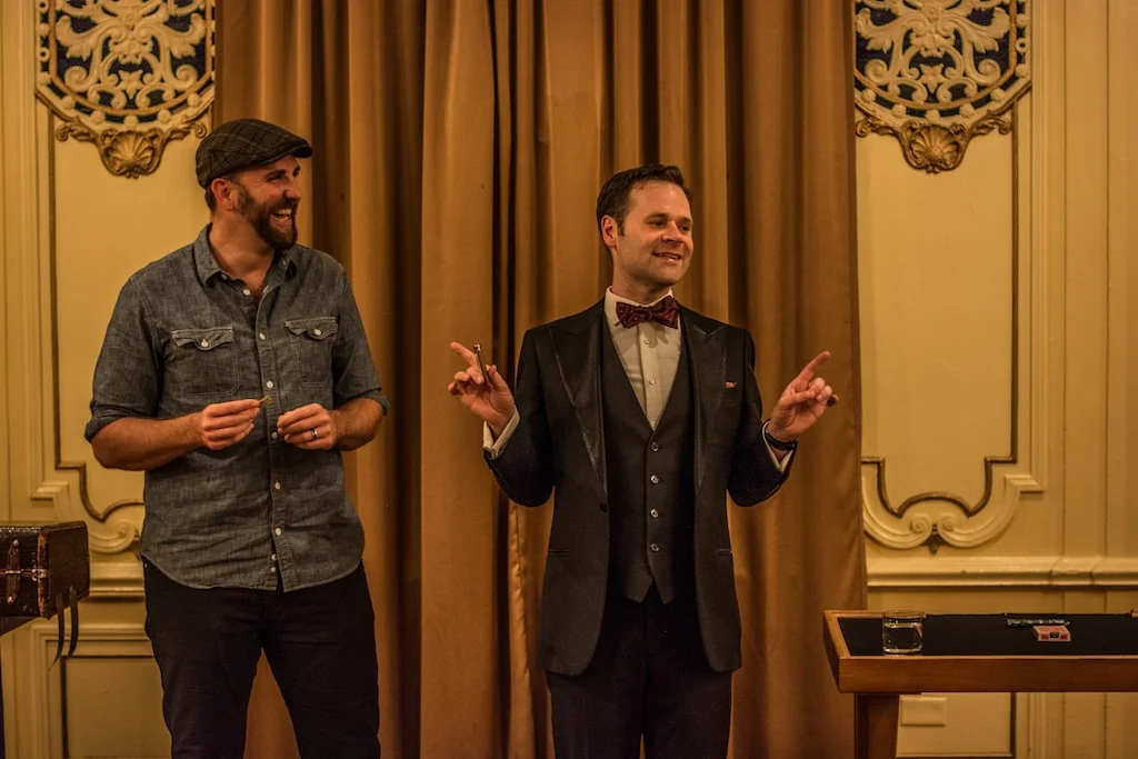 Magic Tricks, Illusions, Mind Reading in Chicago