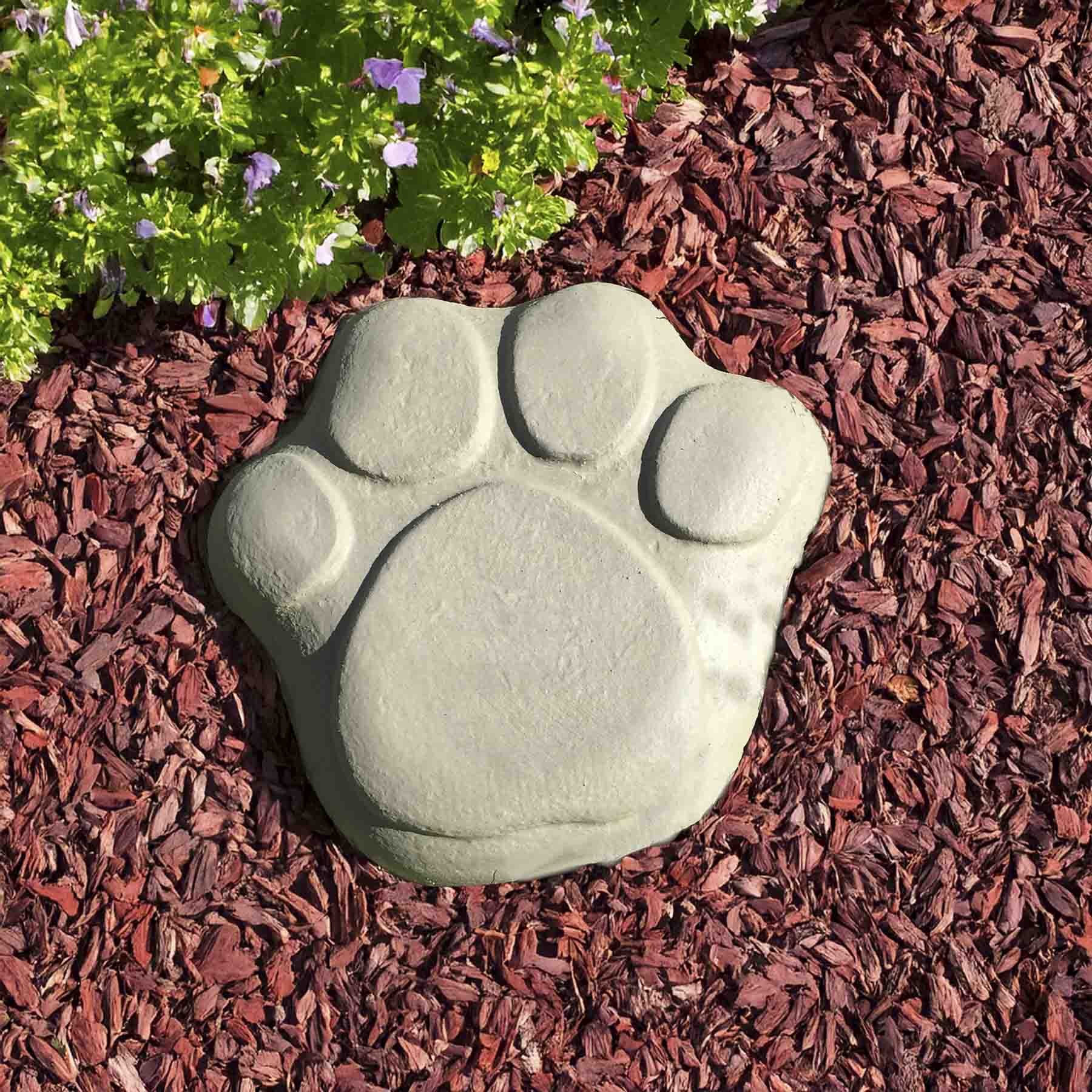 Top view of paw print stepping stone mold – 12-inch reusable ABS mold for dog or cat garden stones