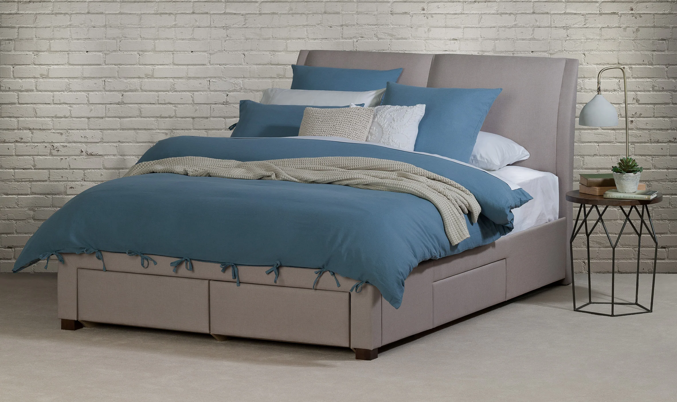 Lucca Bedroom.jpg