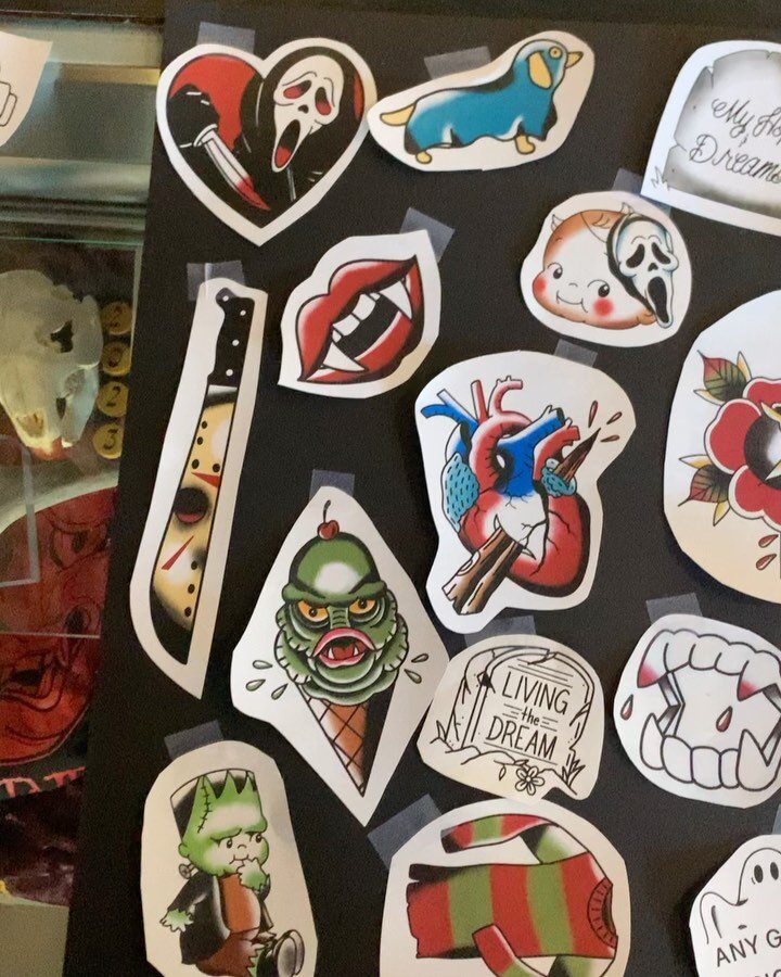 Our apprentice is doing Halloween flash! DM him or us to get some Halloween jammers! 

 #idahotattoers #idahotattooer #idahotattooartist #idahoart #idaho #boise #boisetattooer #boisetattooartist #boisetattooers #boiseart #traditionaltattoo #tradition