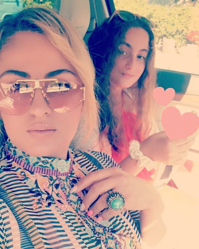 One of the greatest gifts I&rsquo;ve ever gotten is you my @sofie_tigranian JAN!💋😜💋My best friend my everything #ashxharss💞 #myworld #bestfriends #mytresure #love #saturdayvibes #annakara #akl
#nothingelsematters