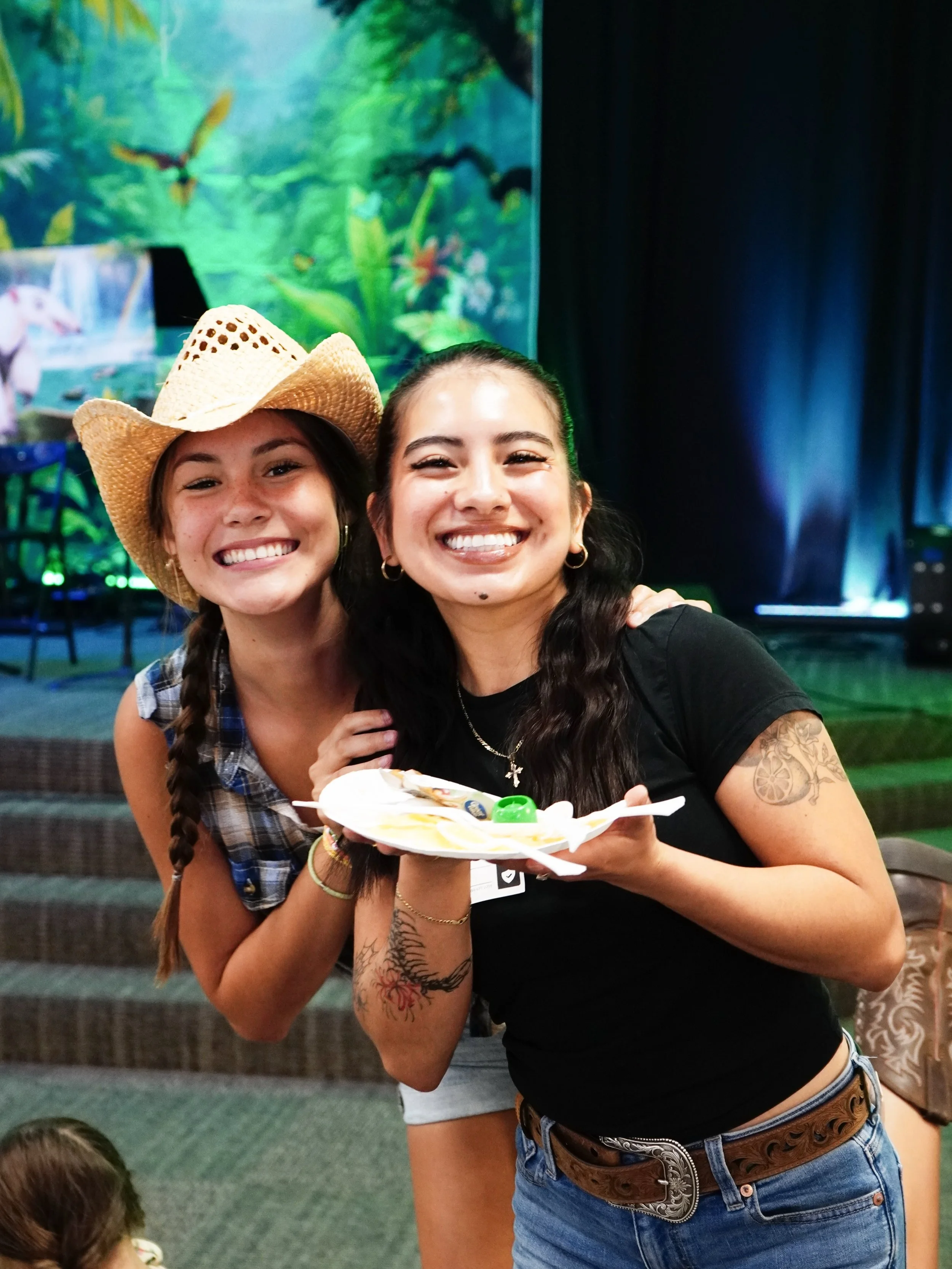 VBS DAY 4 PT. 2 😆🙌🦜 
&bull;
&bull;
&bull;
#welovejesus #church #vbs