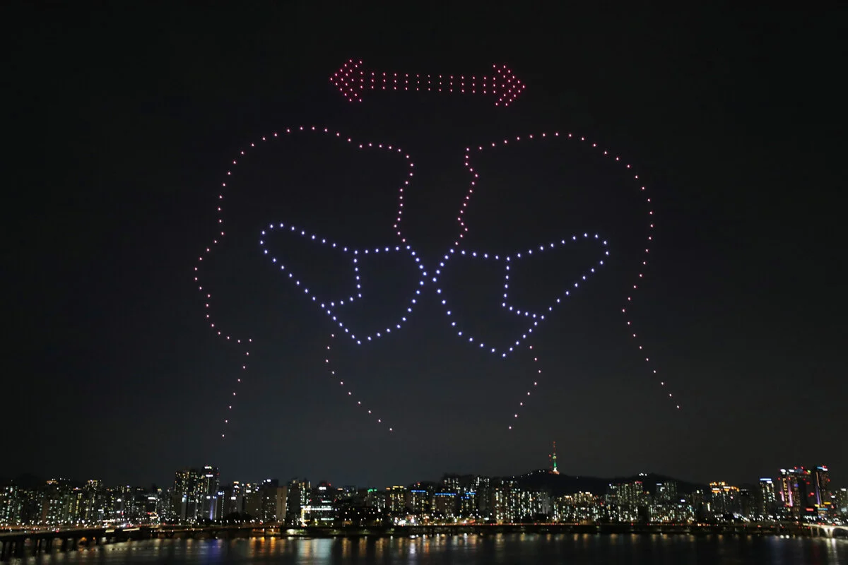 TOGETHER AS 1 - tech&amp;art