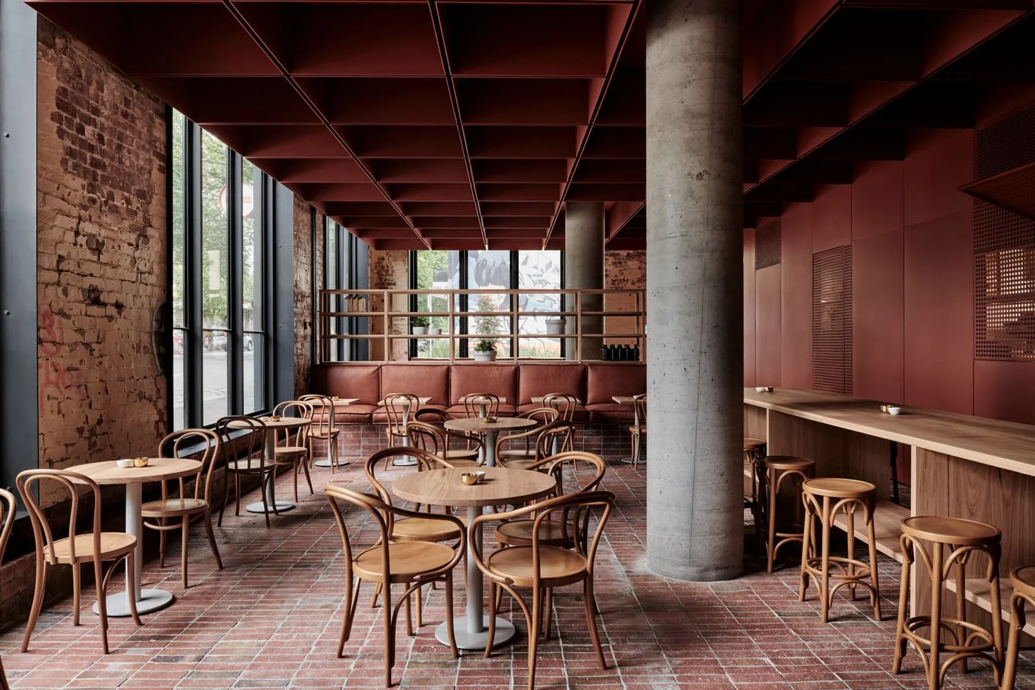Bentwood-Cafe-in-Fitzroy-Melbourne-by-RITZ-GHOUGASSIAN-Yellowtrace-01.jpg