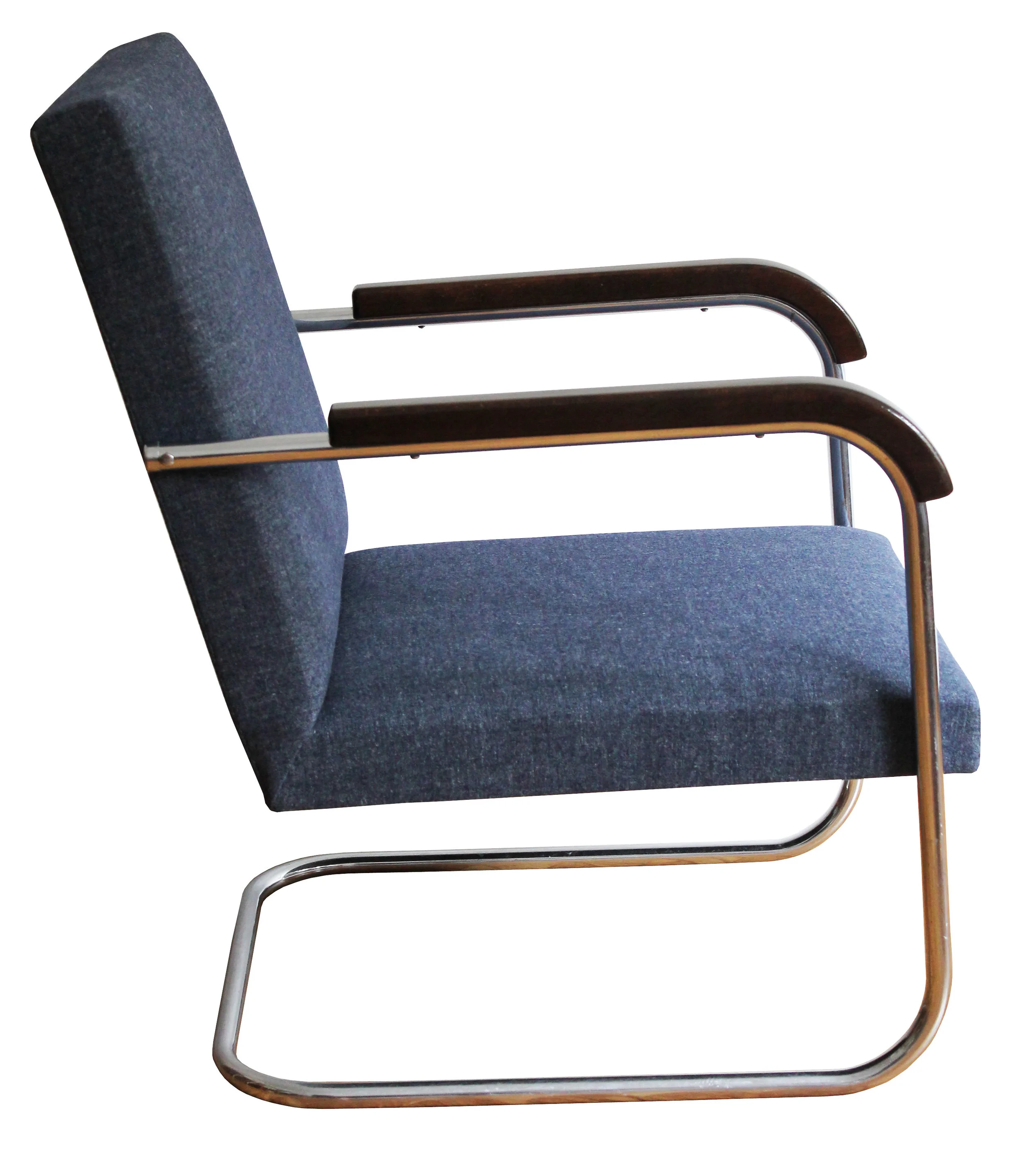 Modernist Tubular Furniture - The FN 22 Armchair by Anton Lorenz for Mucke-Melderer (Copy)