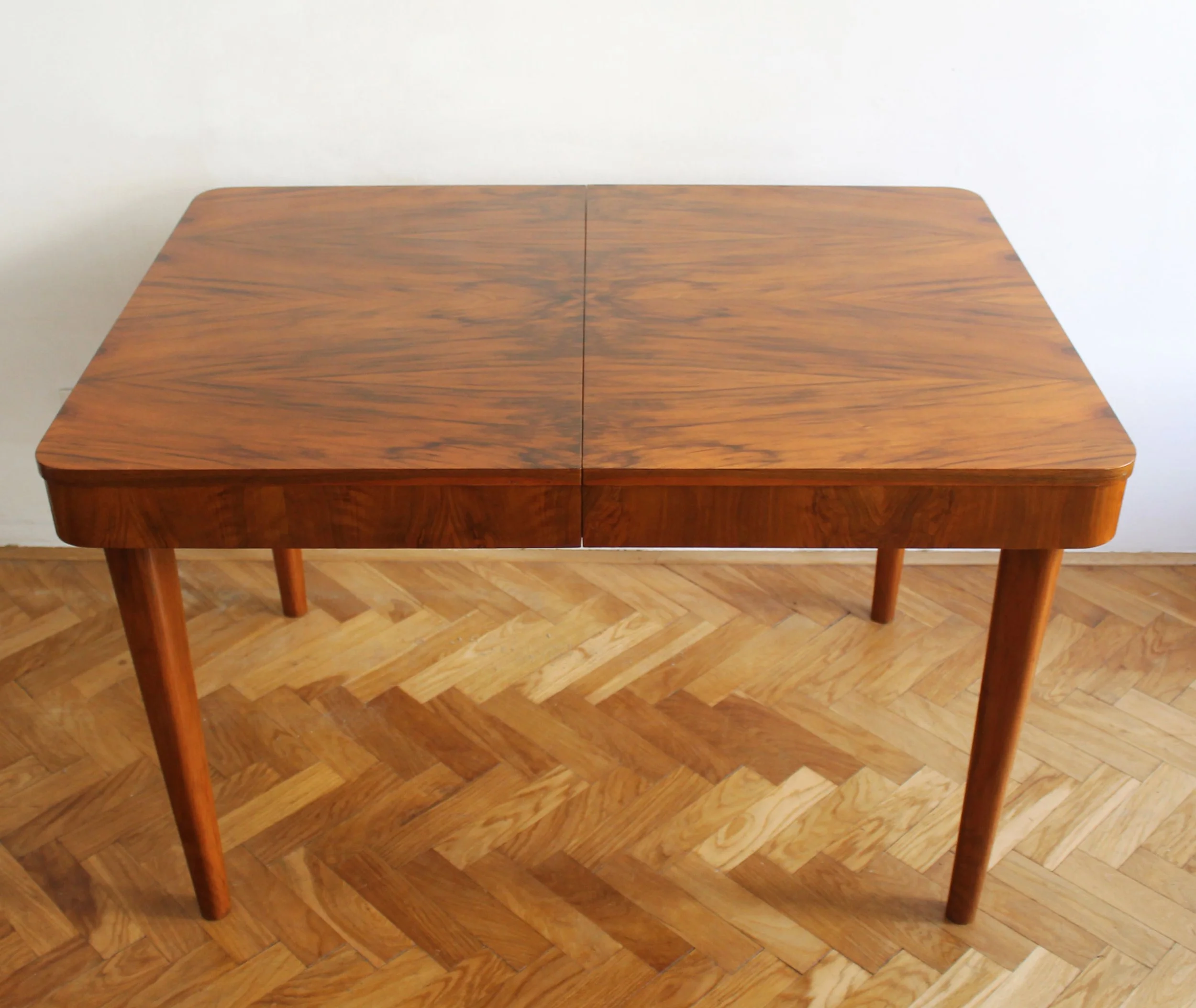 1950's Extendable dining table by Jindrich Halabala for UP Brno (Copy)