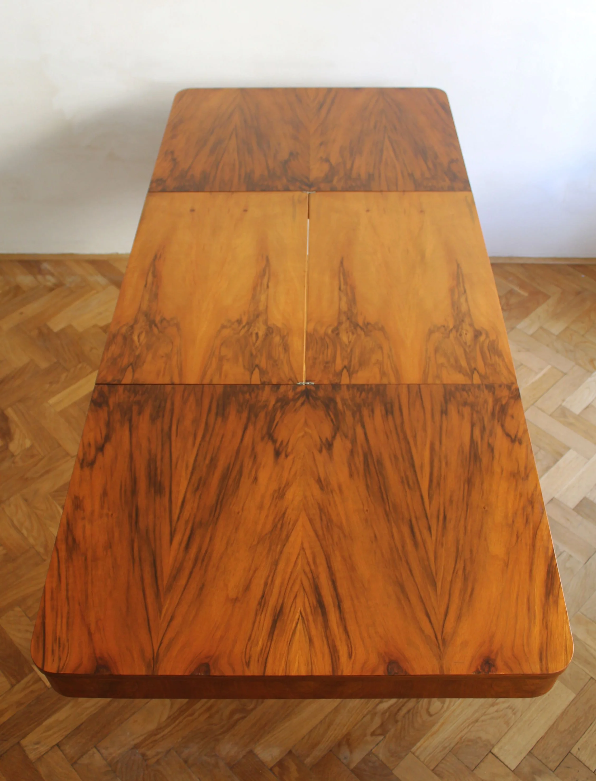 1950's Extendable dining table by Jindrich Halabala for UP Brno (Copy)