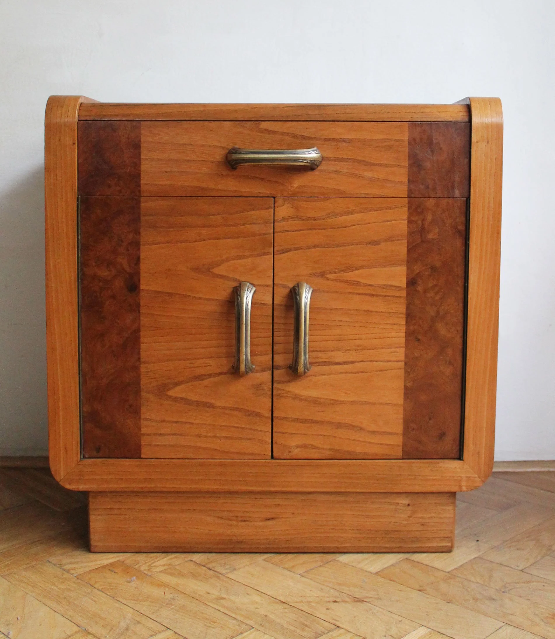 Elegant vintage bedside tables for bedroom storage.jpg