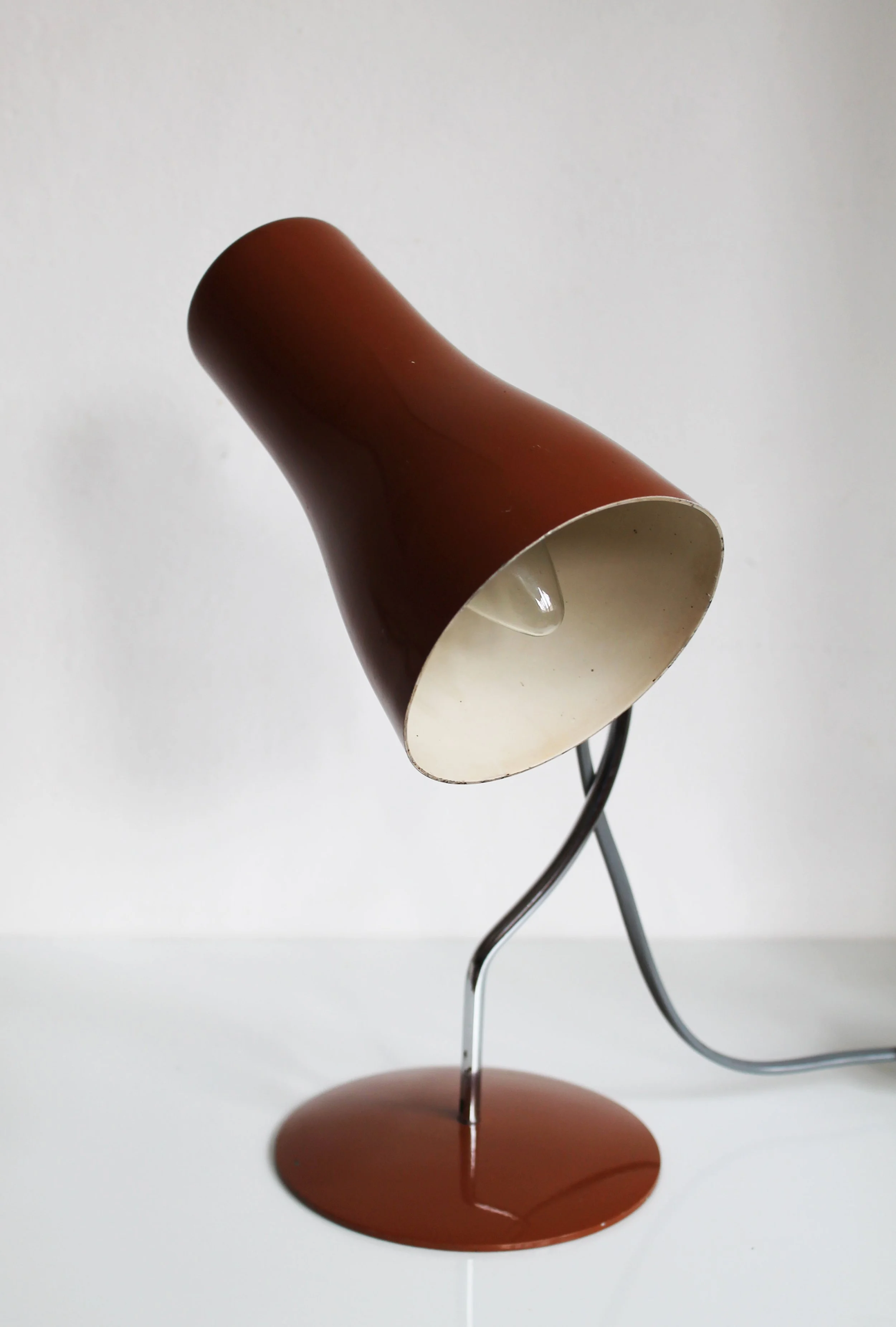 Mid century modern Napako desk lamp on minimalist base.jpg