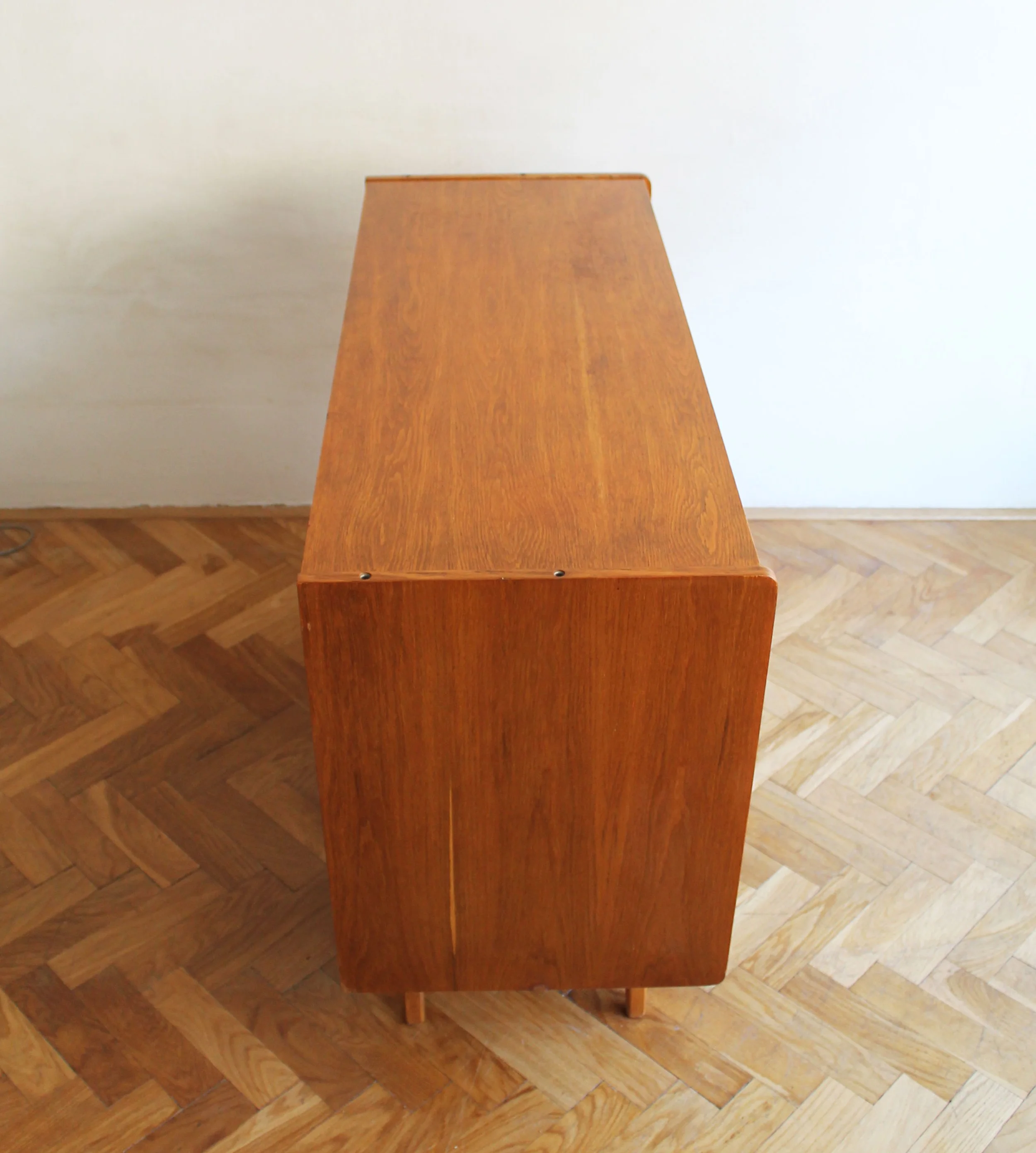 Side view of Brussels Style sideboard, 1960s.jpg