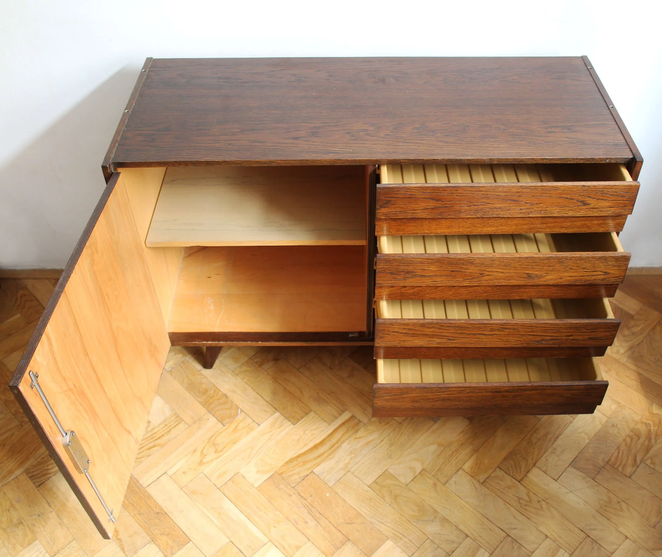 Open cabinet door revealing removable shelf inside U-458 sideboard.jpg