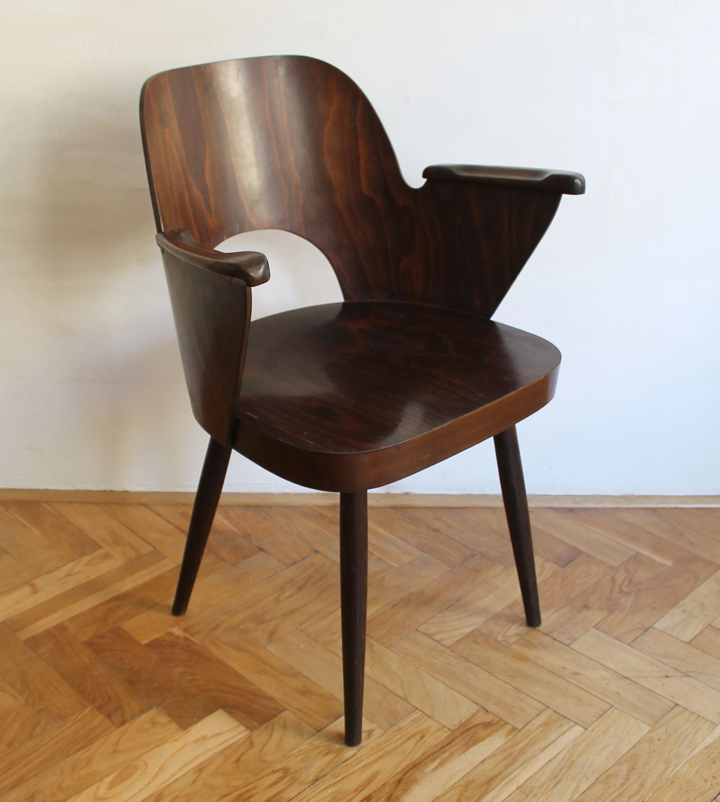Mid Century Dining chair n.1515 by Oswald Haerdtl for TON Company (Copy)