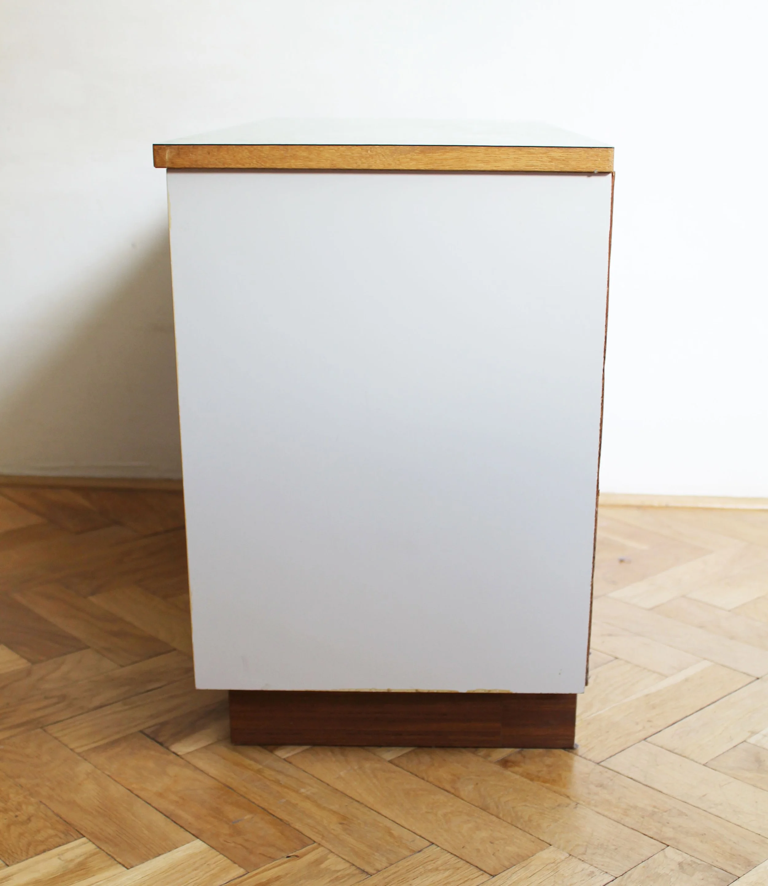 1960's Vintage Cabinet