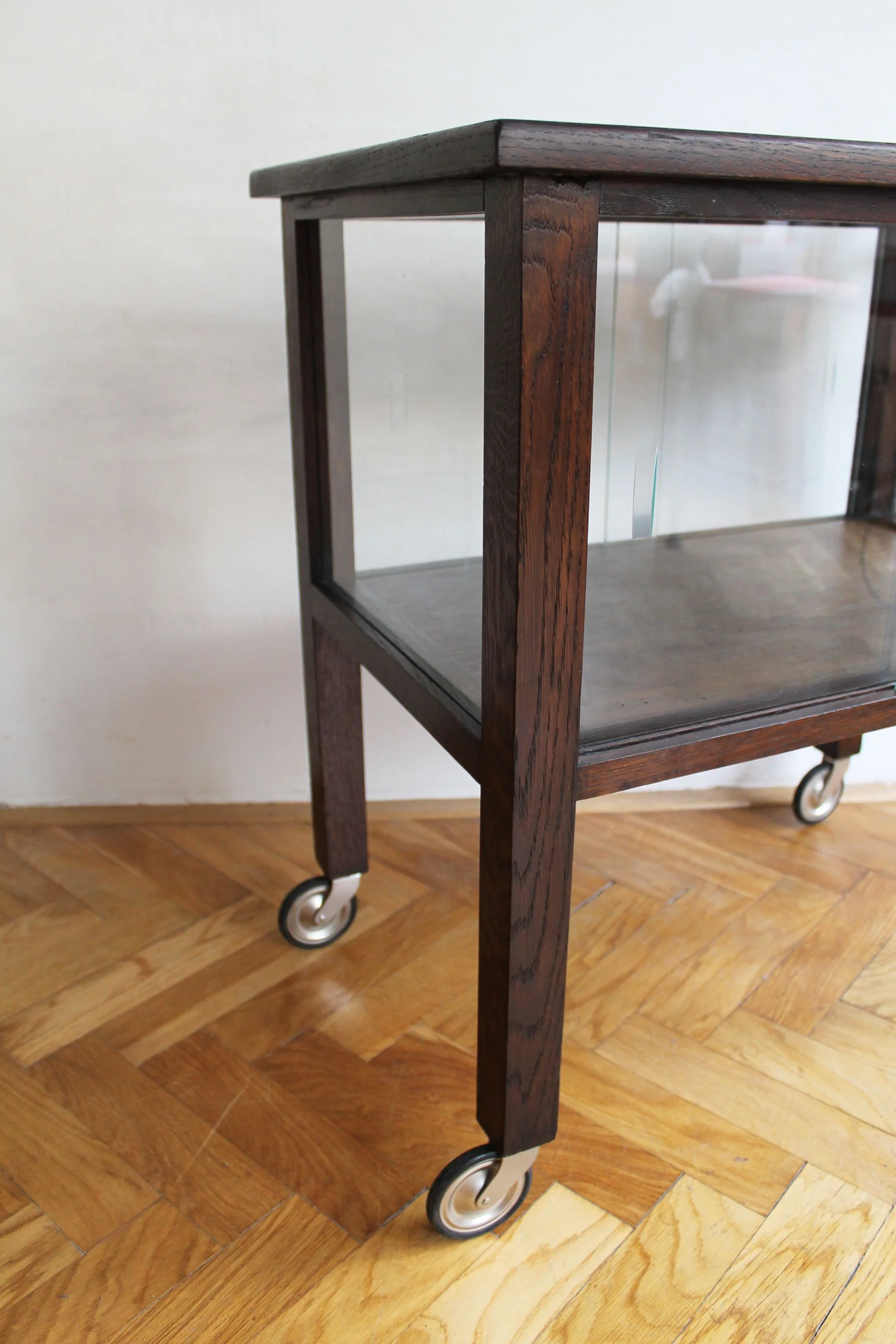 Angle showing slim profile and minimalist modernist design.jpg