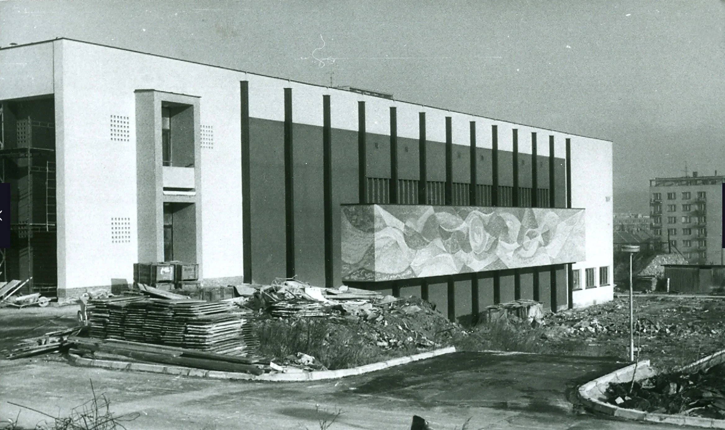 Vodova Sports Hall in Brno designed by architect Mojmír Korvas, photographed in 1976