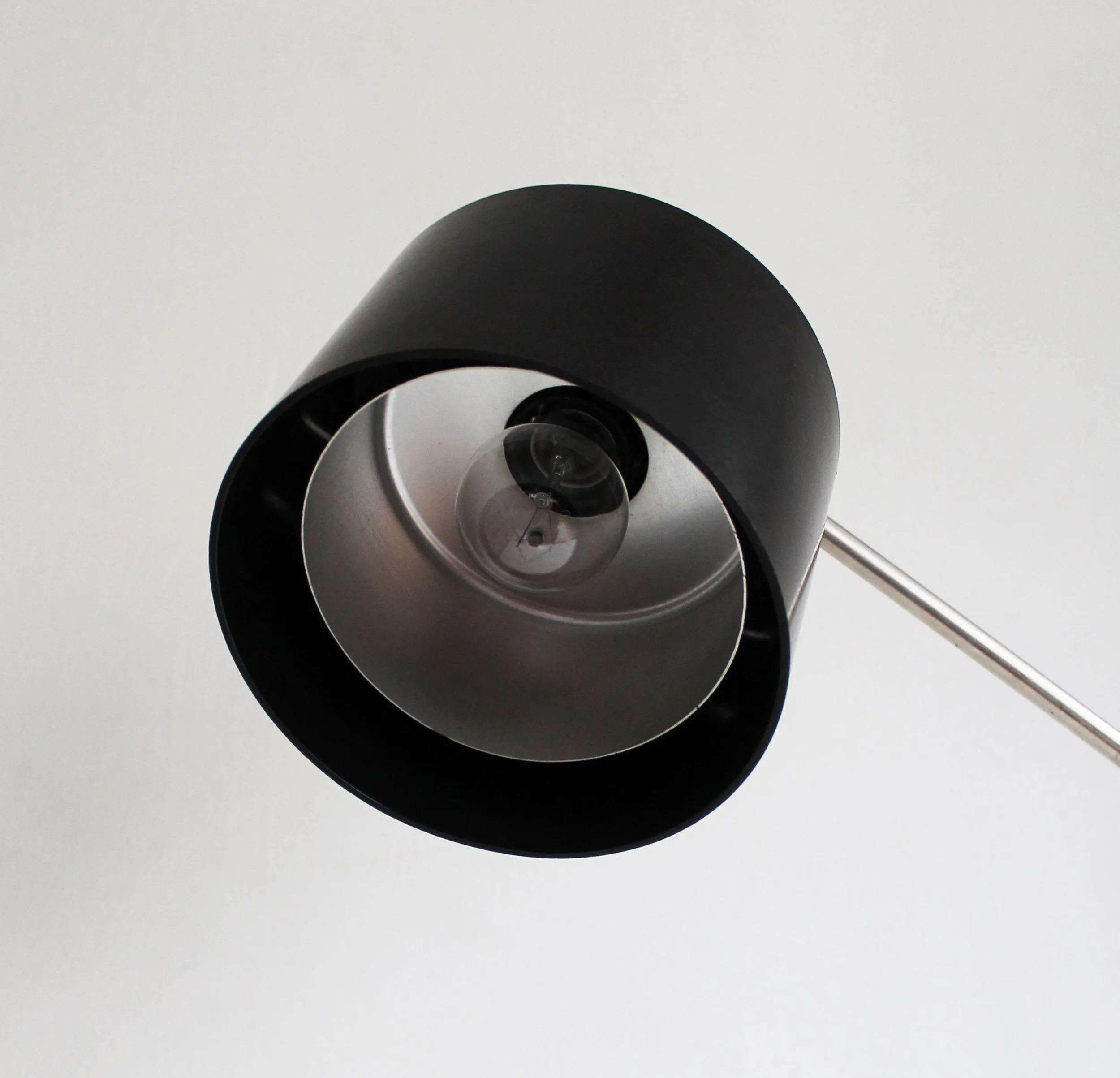 Functional vintage lamp with new switch and cable.jpg