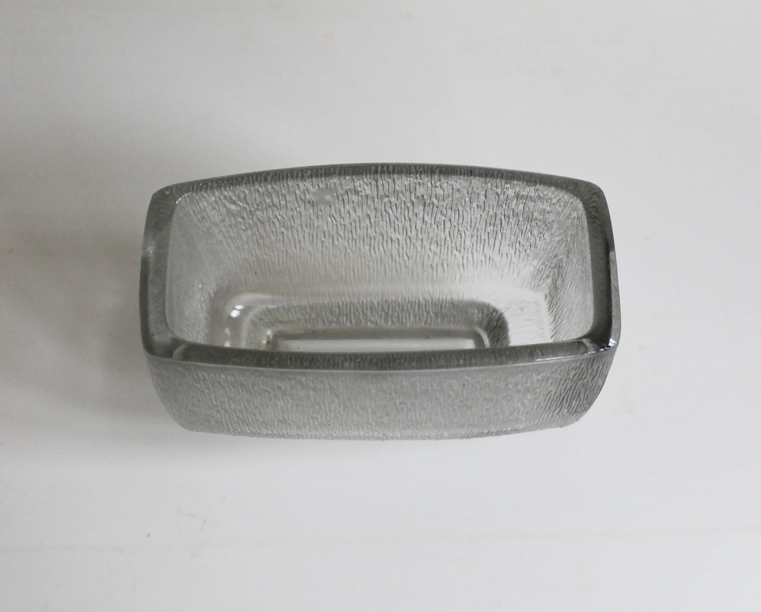 Acid-etched crystal glass planter, Rudolfova huť.jpg