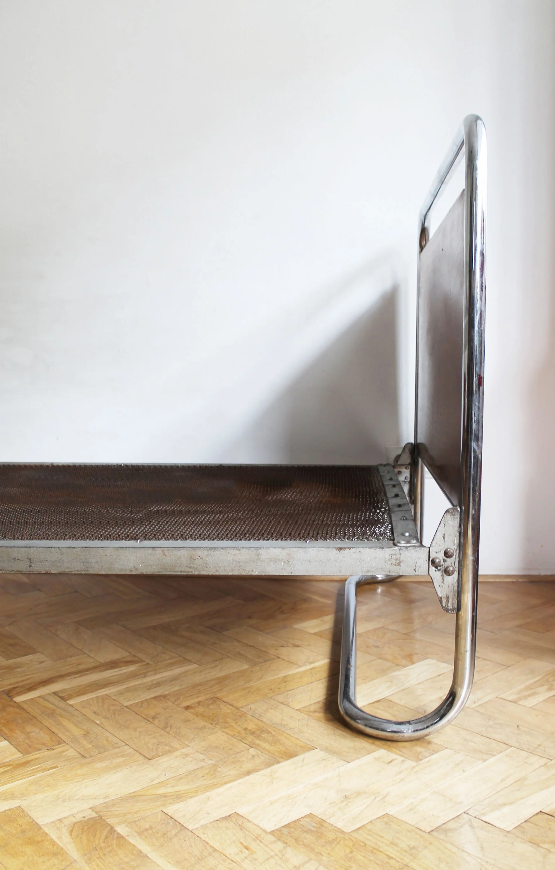 Original patina on chrome steel frame.jpg
