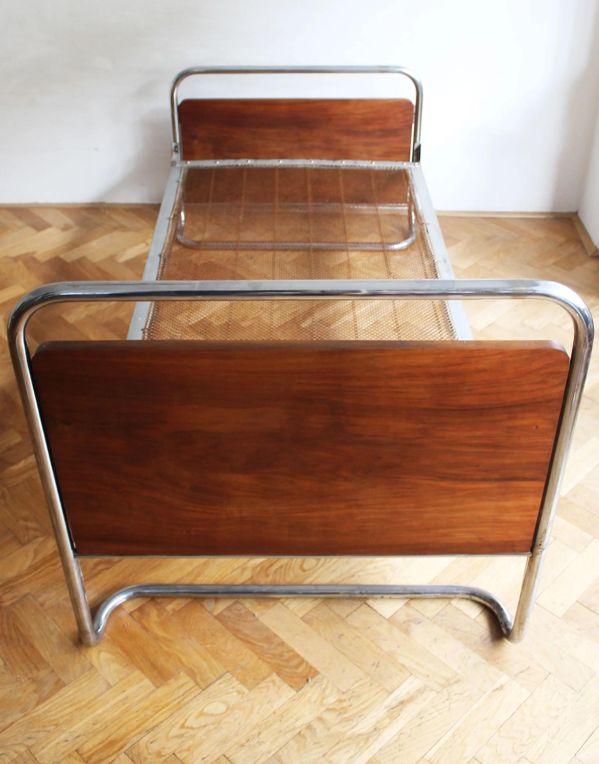Side view of Bauhaus-style beds.jpg