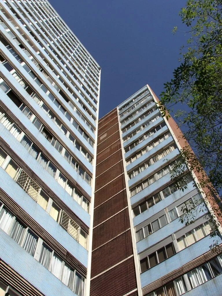 ARQBH_ULPIANO_MUNI_EDIFICIO_SOLAR-3-768x1024.jpg