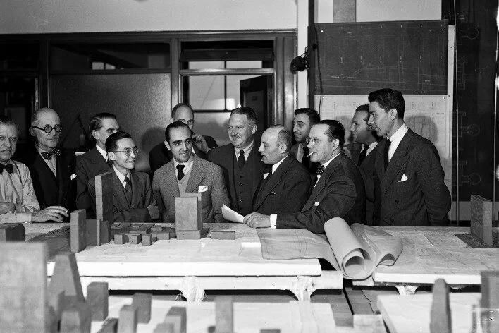 OFICINA PARA A PAZ, A CONSTRUÇÃO DA SEDE DA ONU