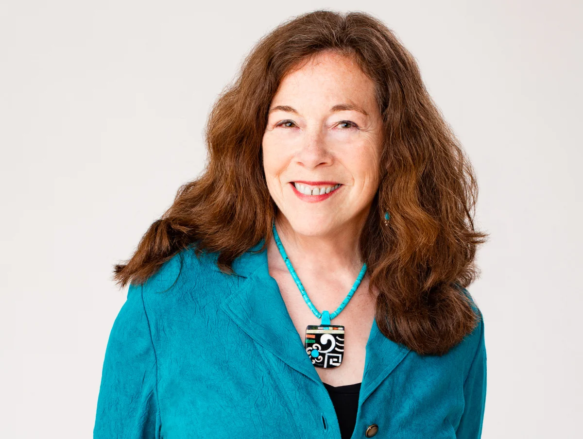 Claudia Schmidt.jpg