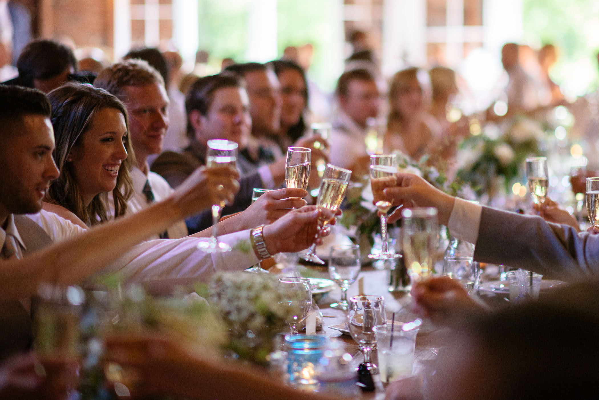 michigan_wedding_at_blue_dress_barn_037.jpg