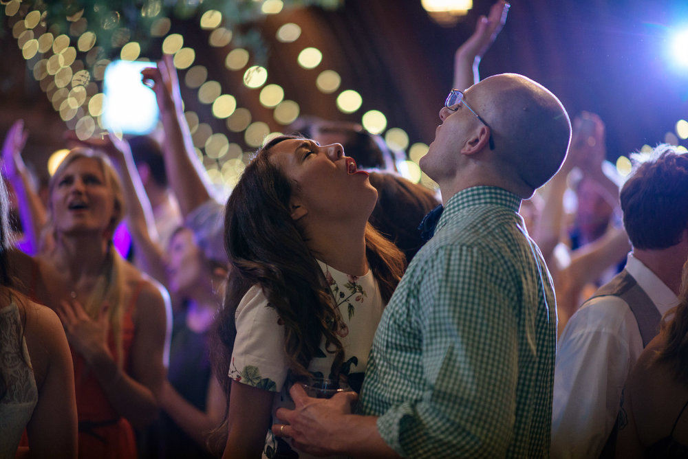 michigan_wedding_at_blue_dress_barn_065.jpg