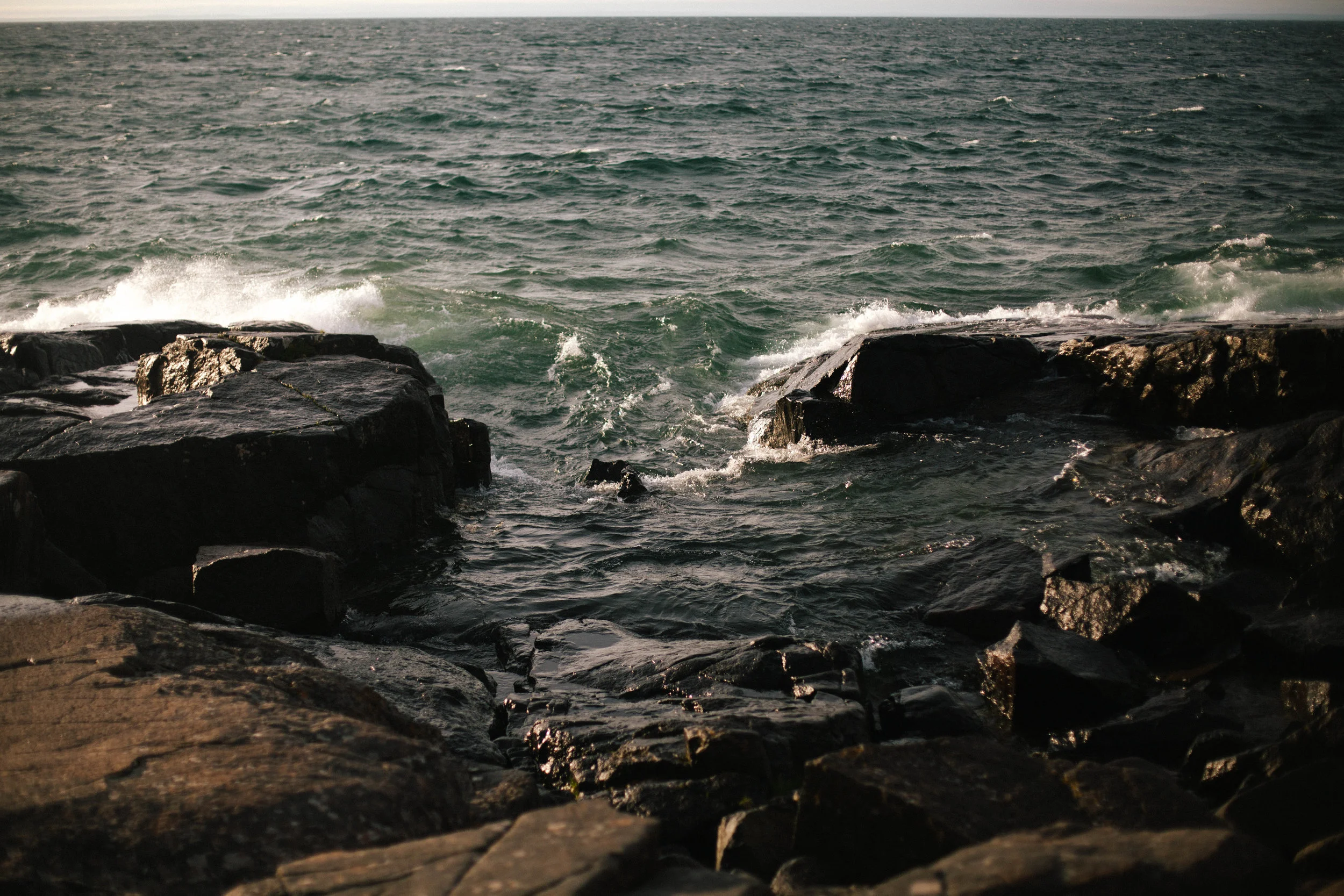 SeasideBridalShoot_MadeiraCreativeNorthShorePhotographer-76.jpg