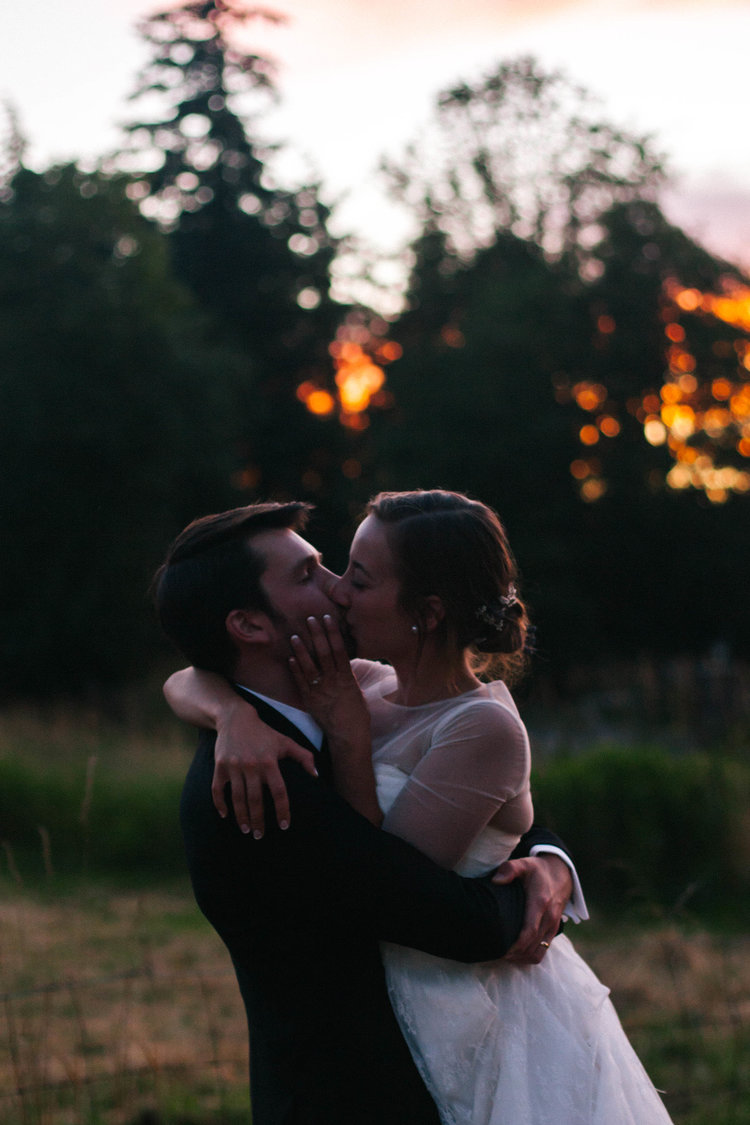 LucyMichaelGardenWeddingPortlandOregon_MadeiraCreative-232.jpg