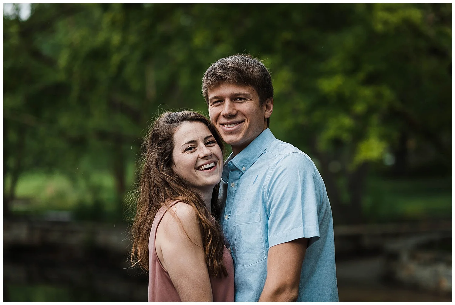 CaitlynAlexKansasCityEngagementSession_MadeiraCreativeMinnesotaAdventurePhotographer_0020.jpg