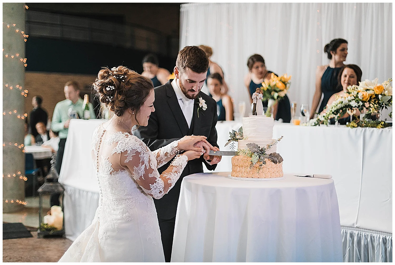 LeacadiaLandonWichitaKansasSummerWedding_MadeiraCreativeMinnesotaAdventurePhotographer_0041.jpg