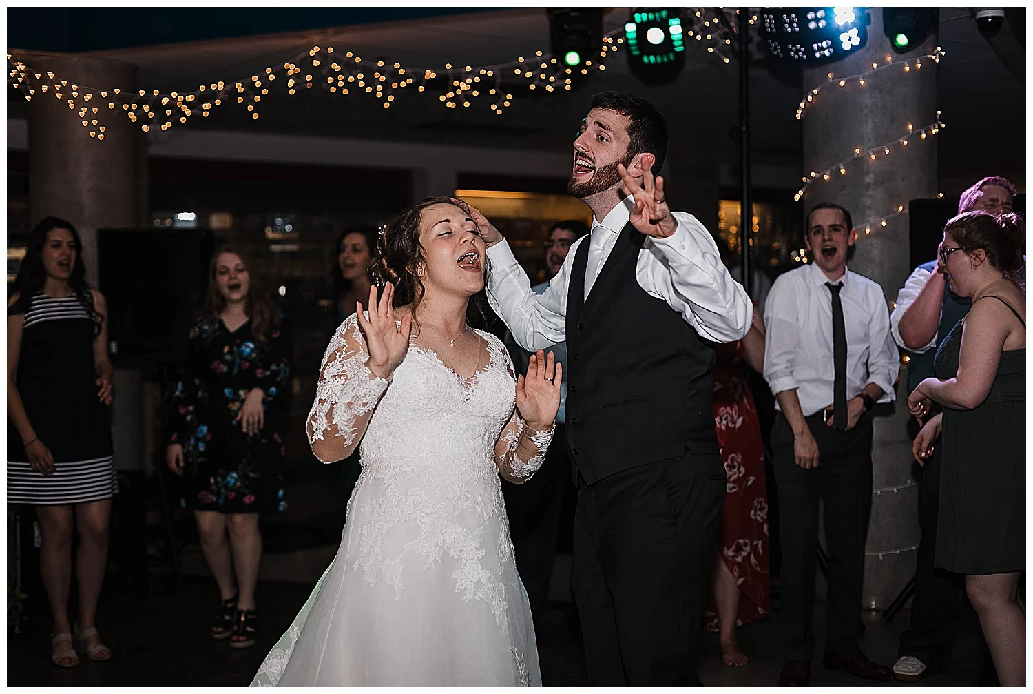LeacadiaLandonWichitaKansasSummerWedding_MadeiraCreativeMinnesotaAdventurePhotographer_0049.jpg