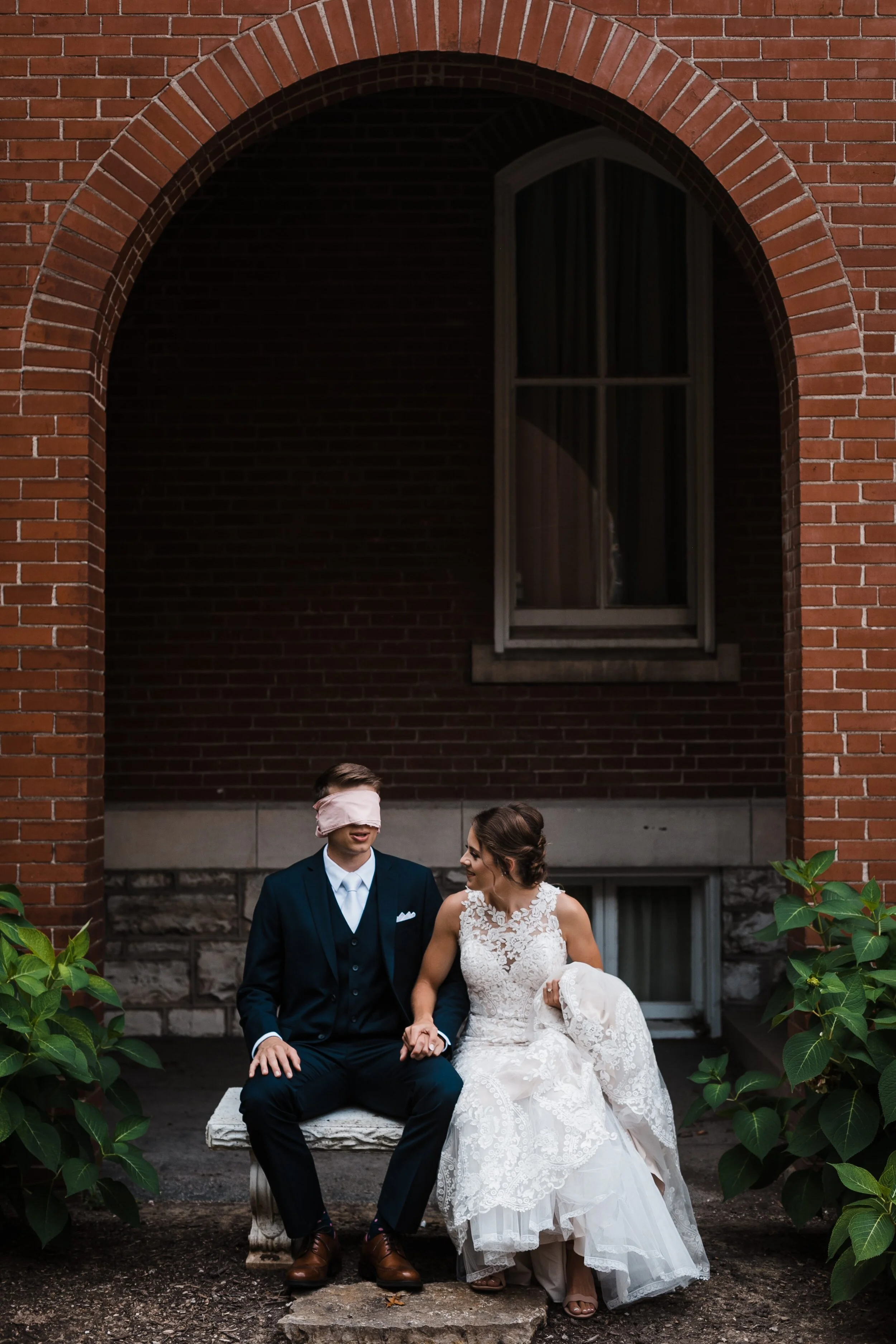 CaitlynAlexStLouisWedding_MadeiraCreativeMinnesotaPhotographer_-49.jpg