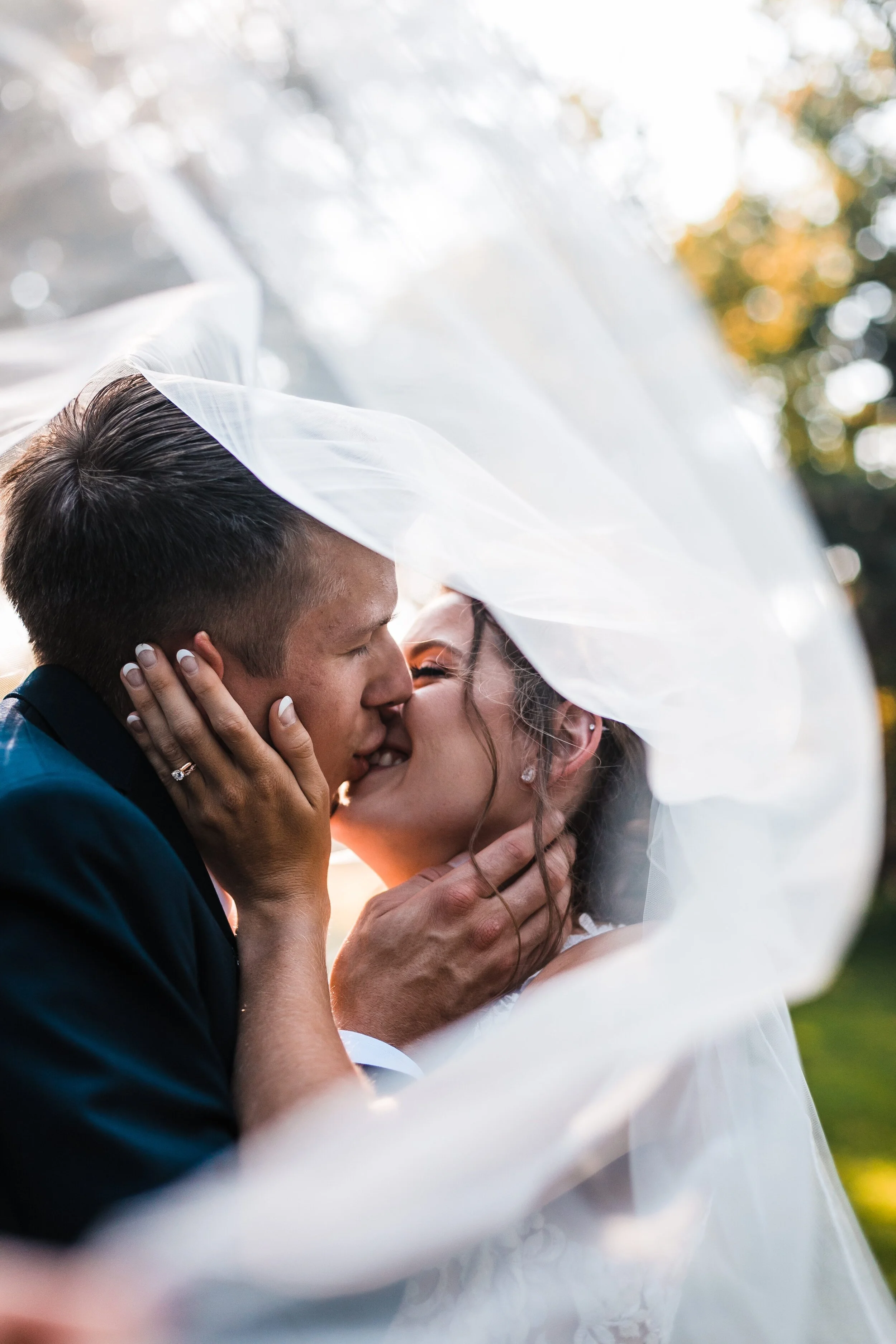 CaitlynAlexStLouisWedding_MadeiraCreativeMinnesotaPhotographer_-87.jpg