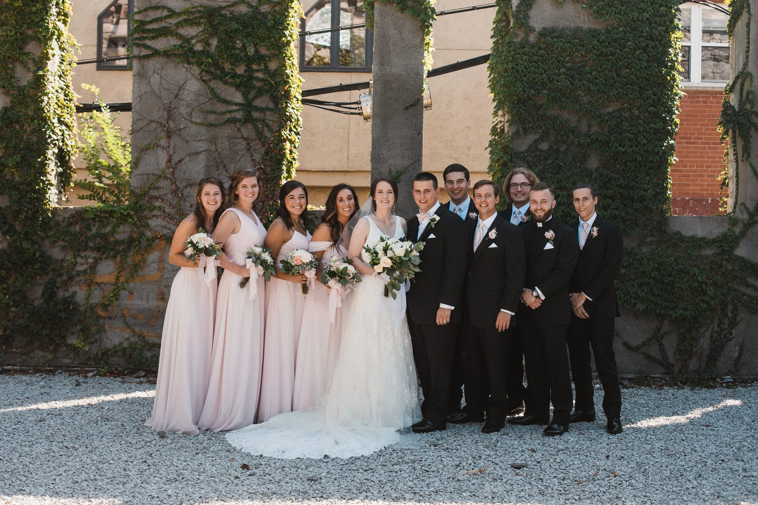 LeanneTimStLouisAugustWedding_MadeiraCreativeMinnesotaPhotographer_-78.jpg