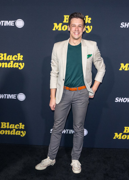 2019 - Black Monday Premiere