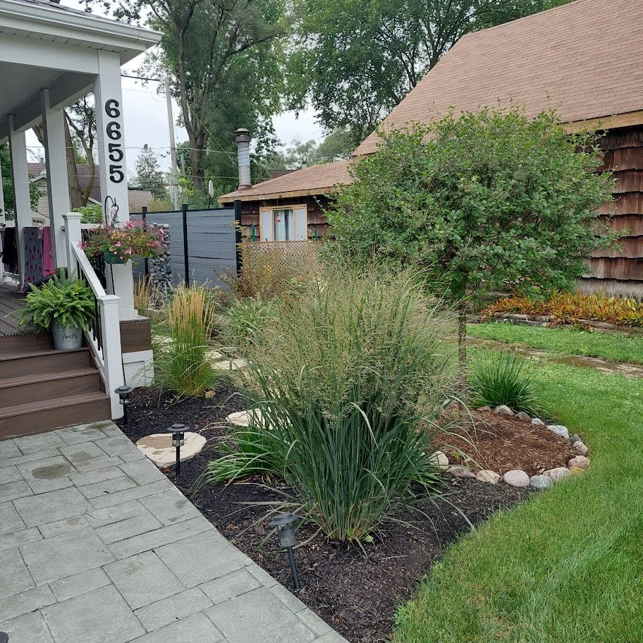 pathscape and horizontal fence.jpg